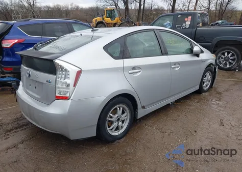 2010 Toyota Prius Ii z USA, uszkodzony, nr VIN JTDKN3DU5A0171188
